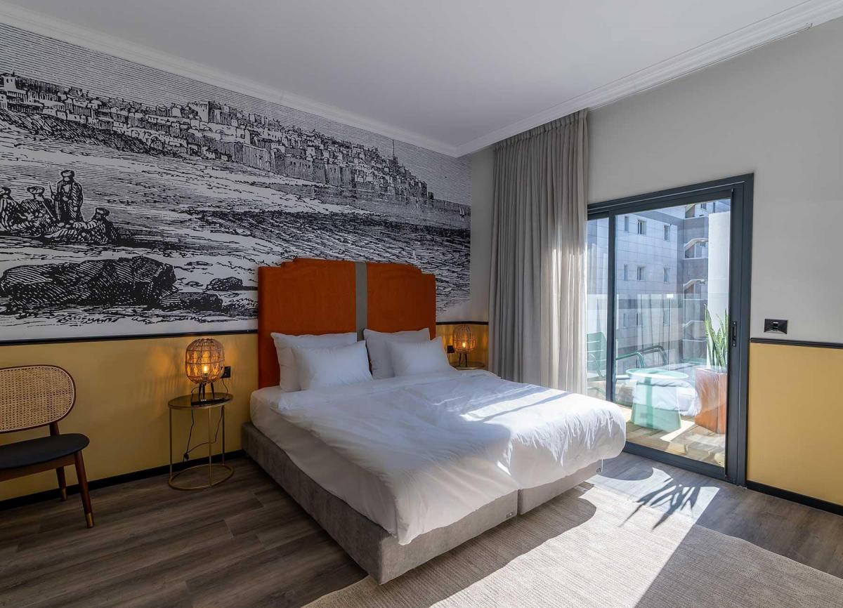   חדר לינה זוגי עם מרפסת - מלון סבן סיז 