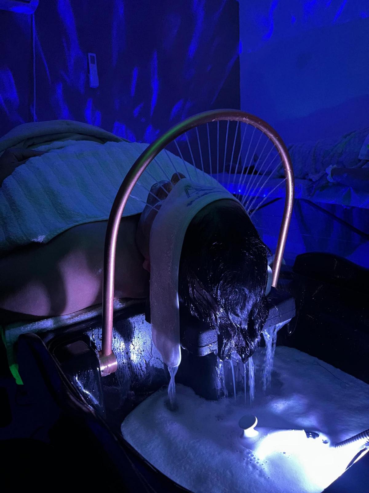   עיסוי ראש  - ספא קסם האביב 