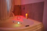  ג'קוזי - ספא פרינס