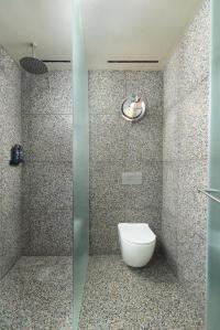  מקלחה - ספא במלון 1935