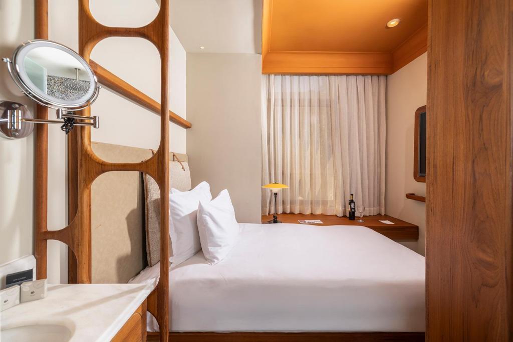  חדר שינה - ספא במלון 1935