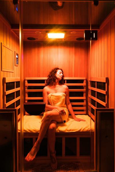 חבילת Divin זוגית הכוללת עיסוי למשך 50 דקות וסאונה אינפרא אדום למשך 40 דקות חבילת Divin זוגית הכוללת עיסוי למשך 50 דקות וסאונה אינפרא אדום למשך 40 דקות