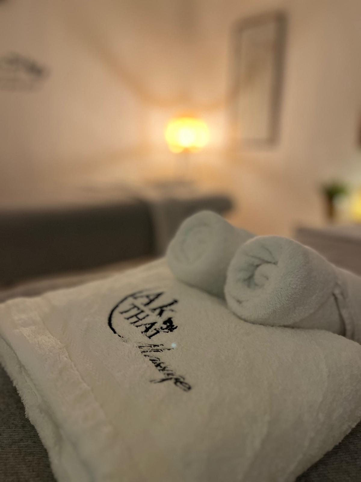  מגבות - ספא אקק תאילנדי