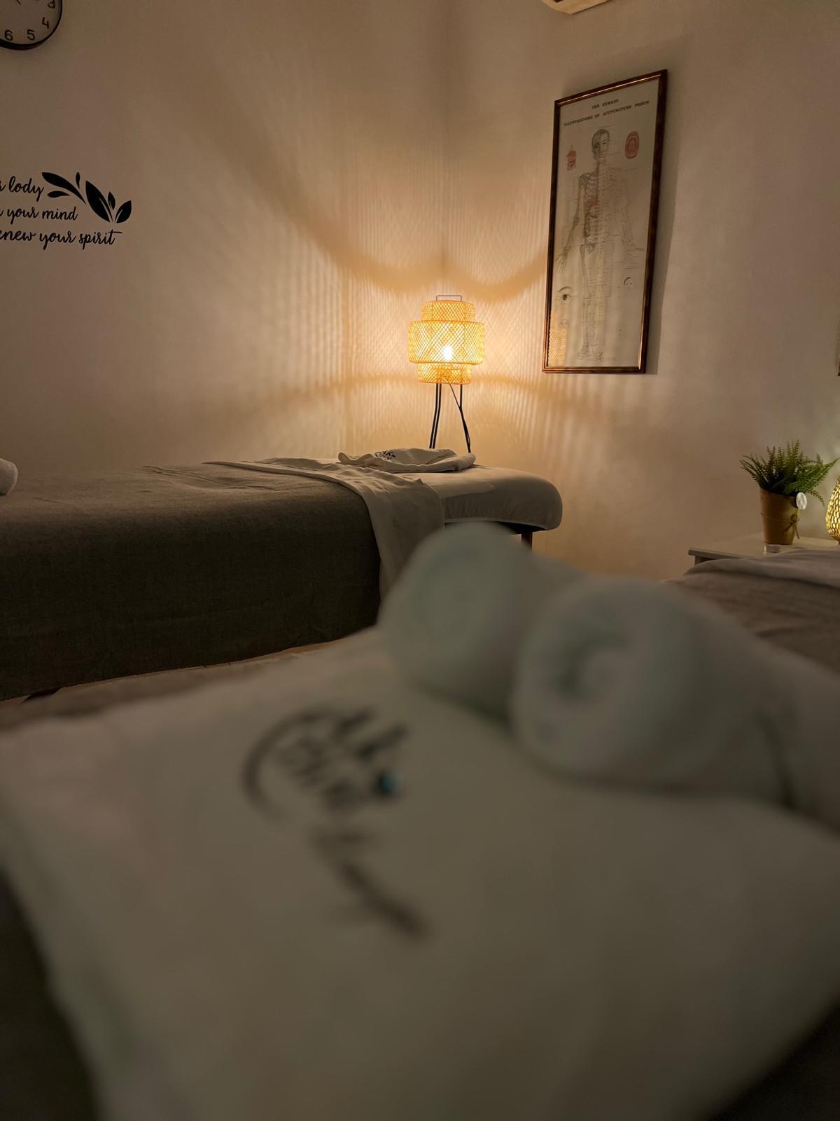  חדר עיסוים - ספא אקק תאילנדי