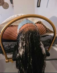   עיסוי ראש יפני - ספא על המים בקדימה