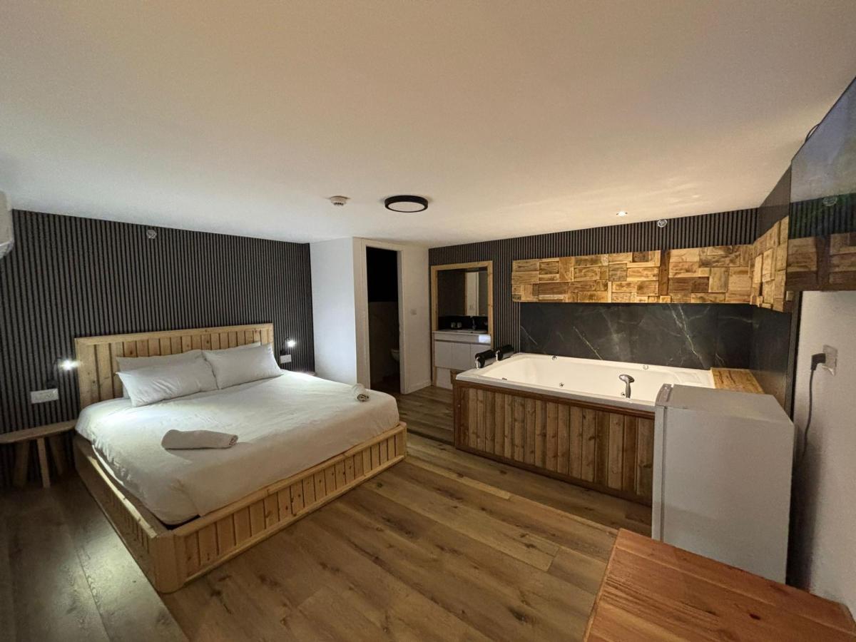  חדר שינה - ספא גלילי