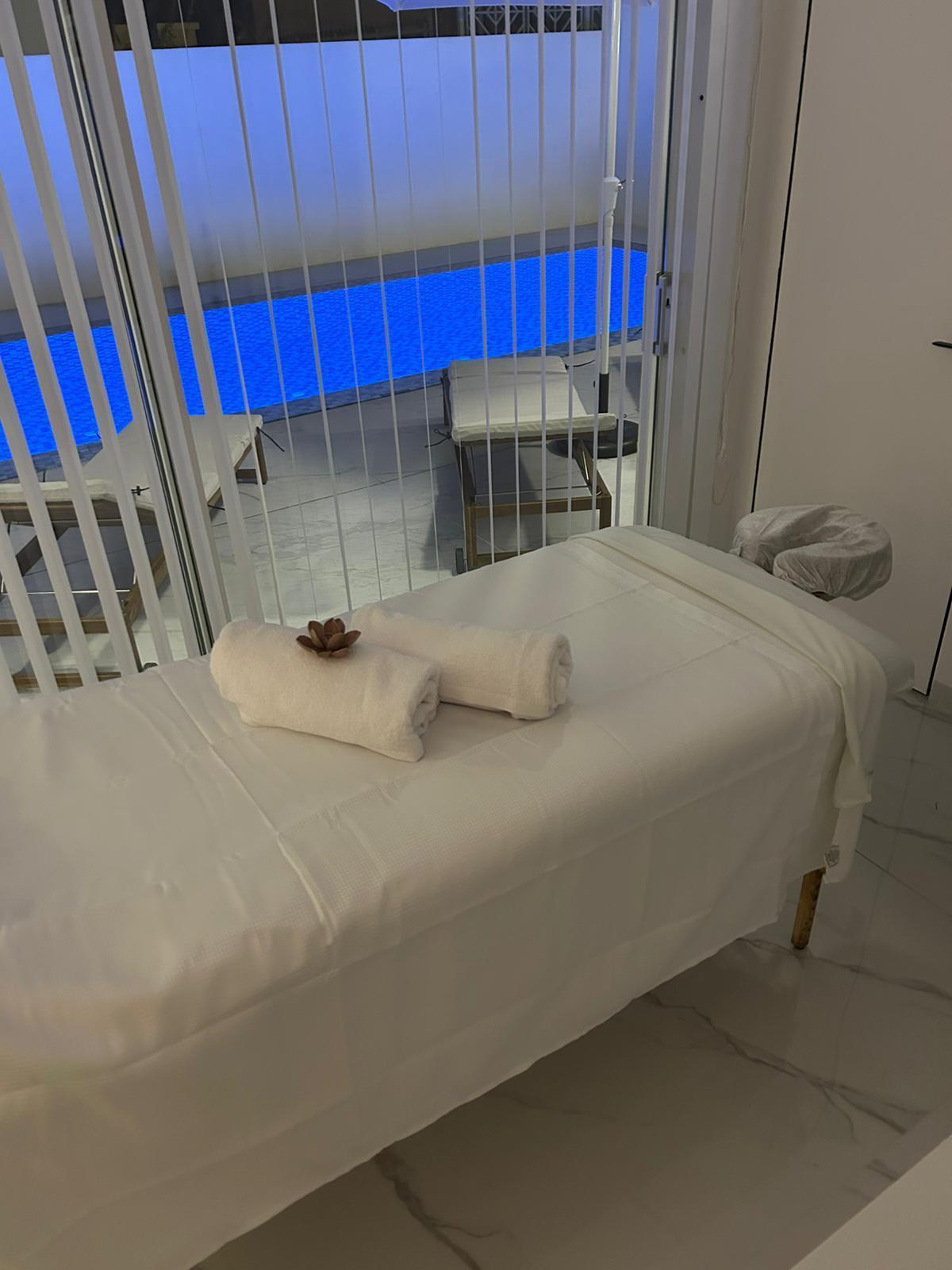  חדר עיסוים - ספא אינפיניטי 