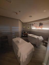  חדר טיפולים - ספא אנגל