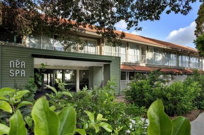 חבילת ספא יחיד הכוללת עיסוי למשך 60 דקות וכניסה לטרקלין חבילת ספא יחיד הכוללת עיסוי למשך 60 דקות וכניסה לטרקלין