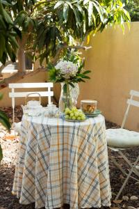  פינת ישיבה חיצונית - ספא אקוואלין 