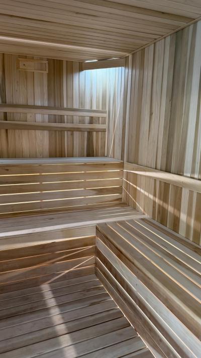 Group spa package including a 50-minute massage and use of spa facilities